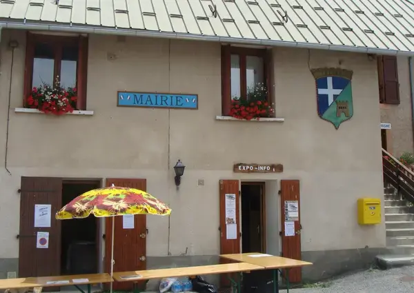 Carport Solaire 05 Installateur carport solaire Crévoux